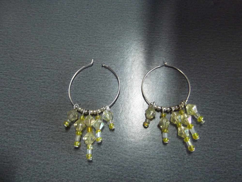 1 Pair Old 1"in Yellow Acrylic Loop Danglers