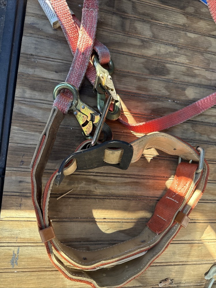 Tree Pole Climbing Lineman Construction Harness Gear Used
