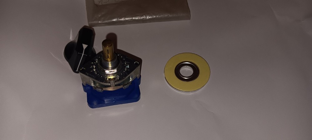 NEW GENUINE TOSOKU DPP01N DIGITAL BAND CODE SWITCH DPP01 206N20R