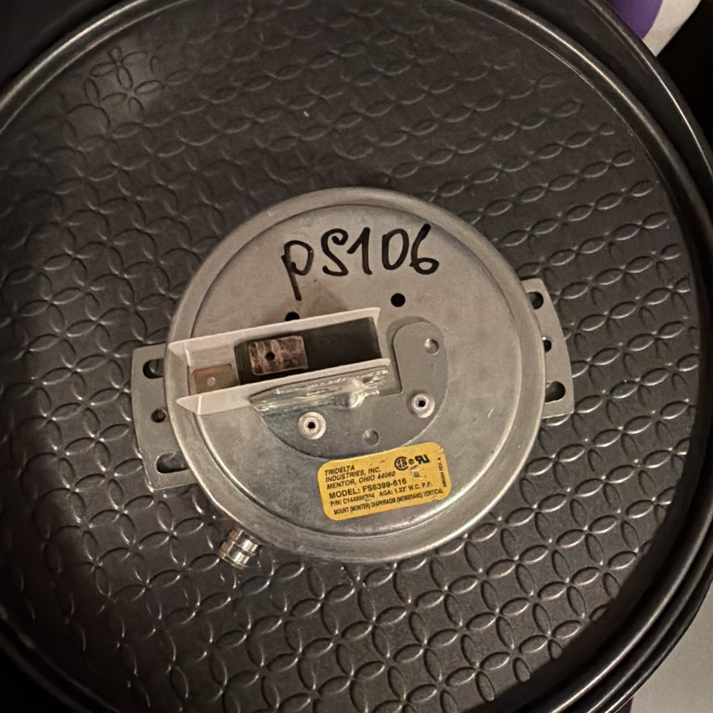 Tridelta FS6399-616 Pressure Switch