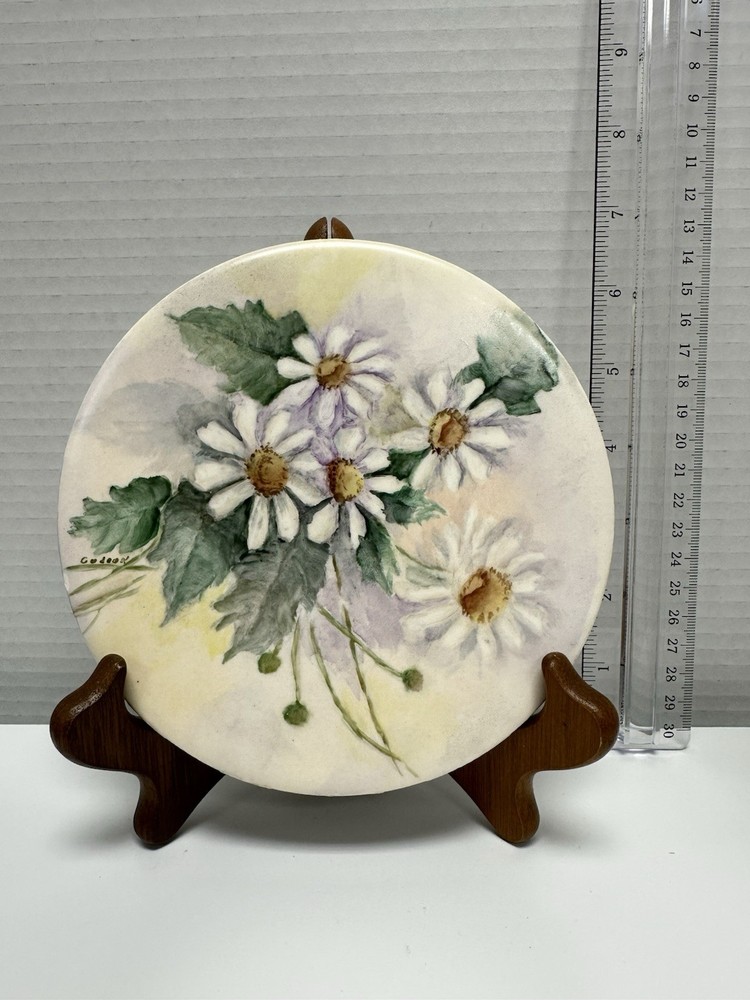 Wheeling Pottery Trivet Round Daisies Signed 70's