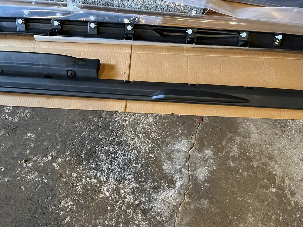 FORD ROCKER PANEL GUARD-LEFT 