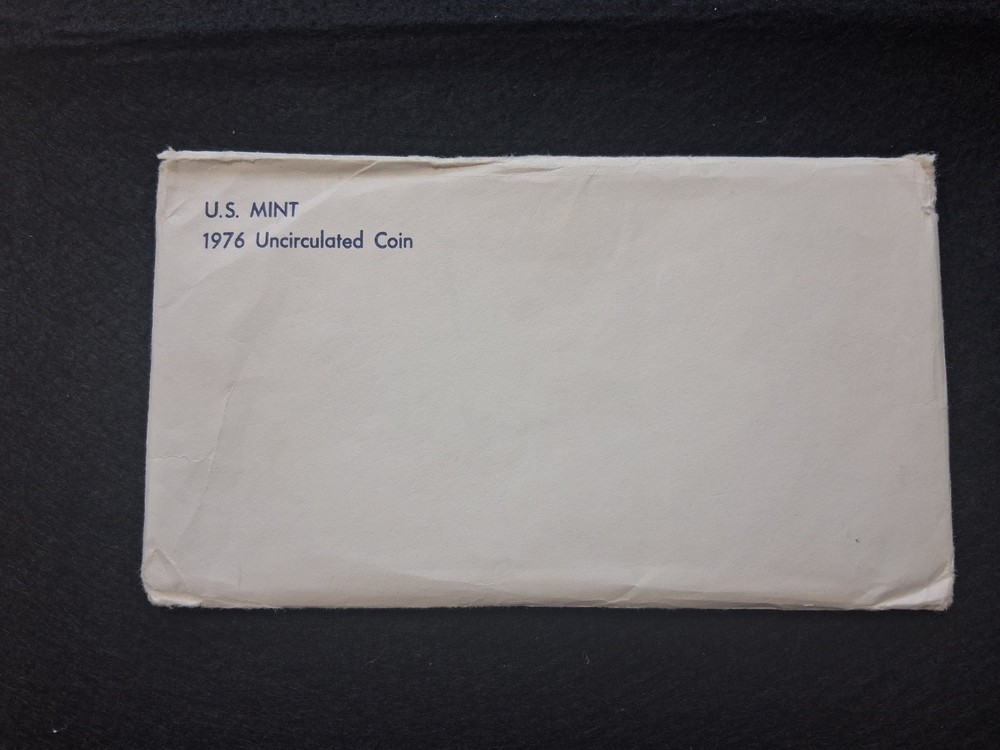 1976 US Mint Set P and D