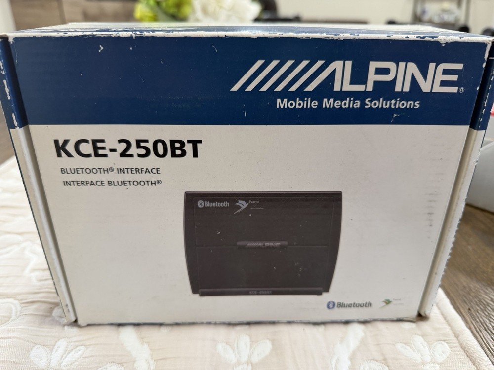 ALPINE KCE-250BT BLUETOOTH INTERFACE