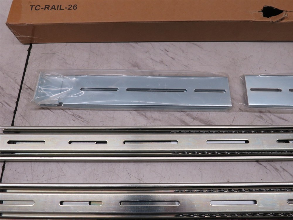 ISTARUSA TC-RAIL-26 iStarUSA 26 Sliding Rail Kit