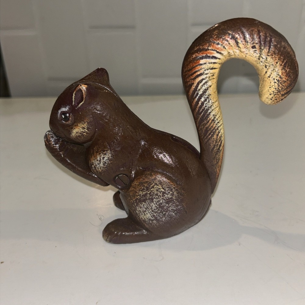 Vintage Cast Iron Squirrel Nut Cracker