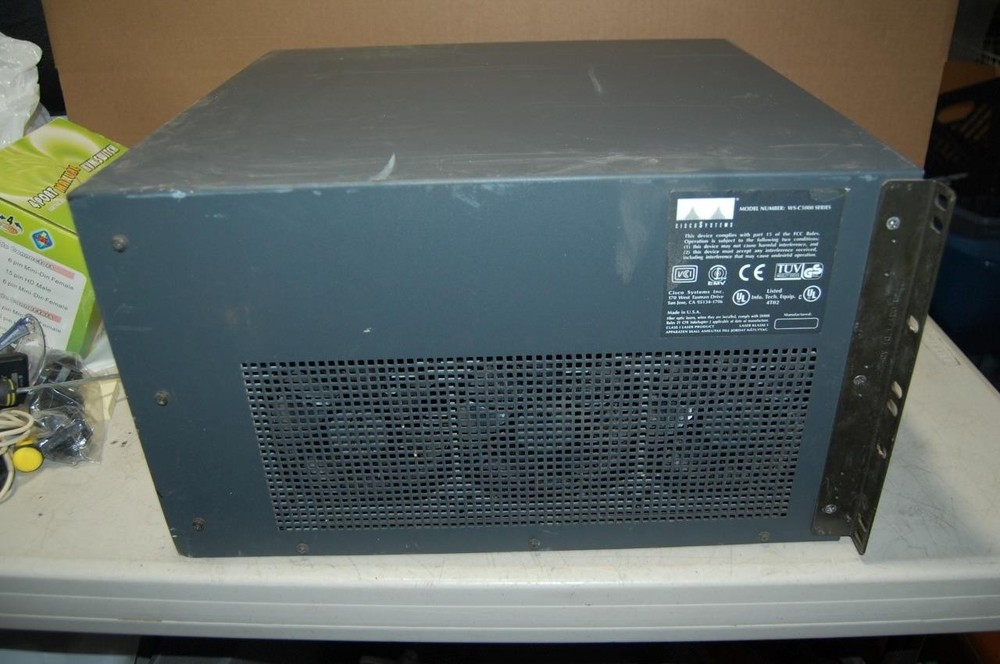 Cisco Systems Catalyst 5000 Series 5-Slot Multi-Layer Switching System WS-C5000