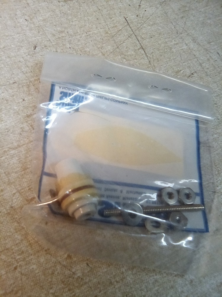 HH Smith 9544 Insulator