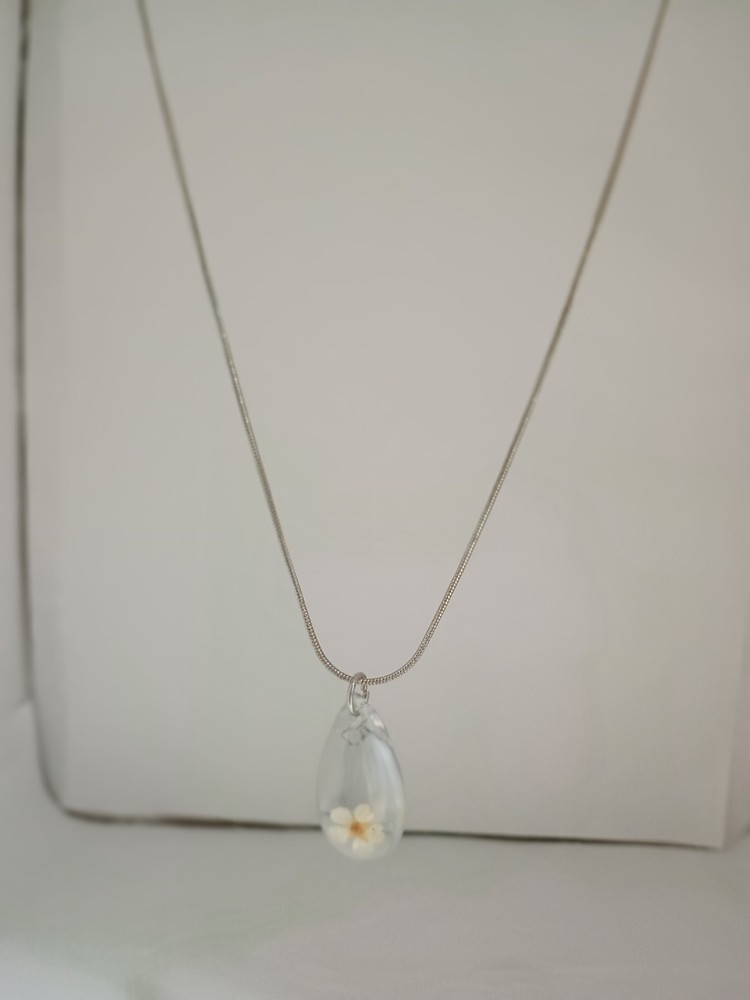 Handmade Made Flower Necklace