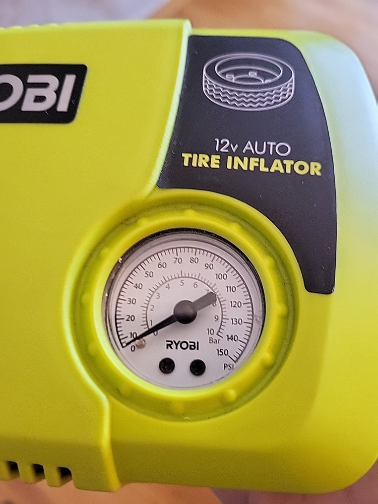 Ryobi Car Care Tire Inflator