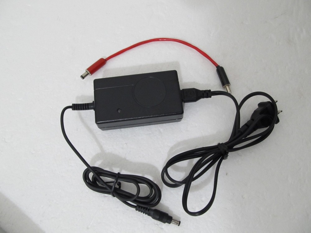 Bakoon BPS-02 SATRI Battery Power Supply