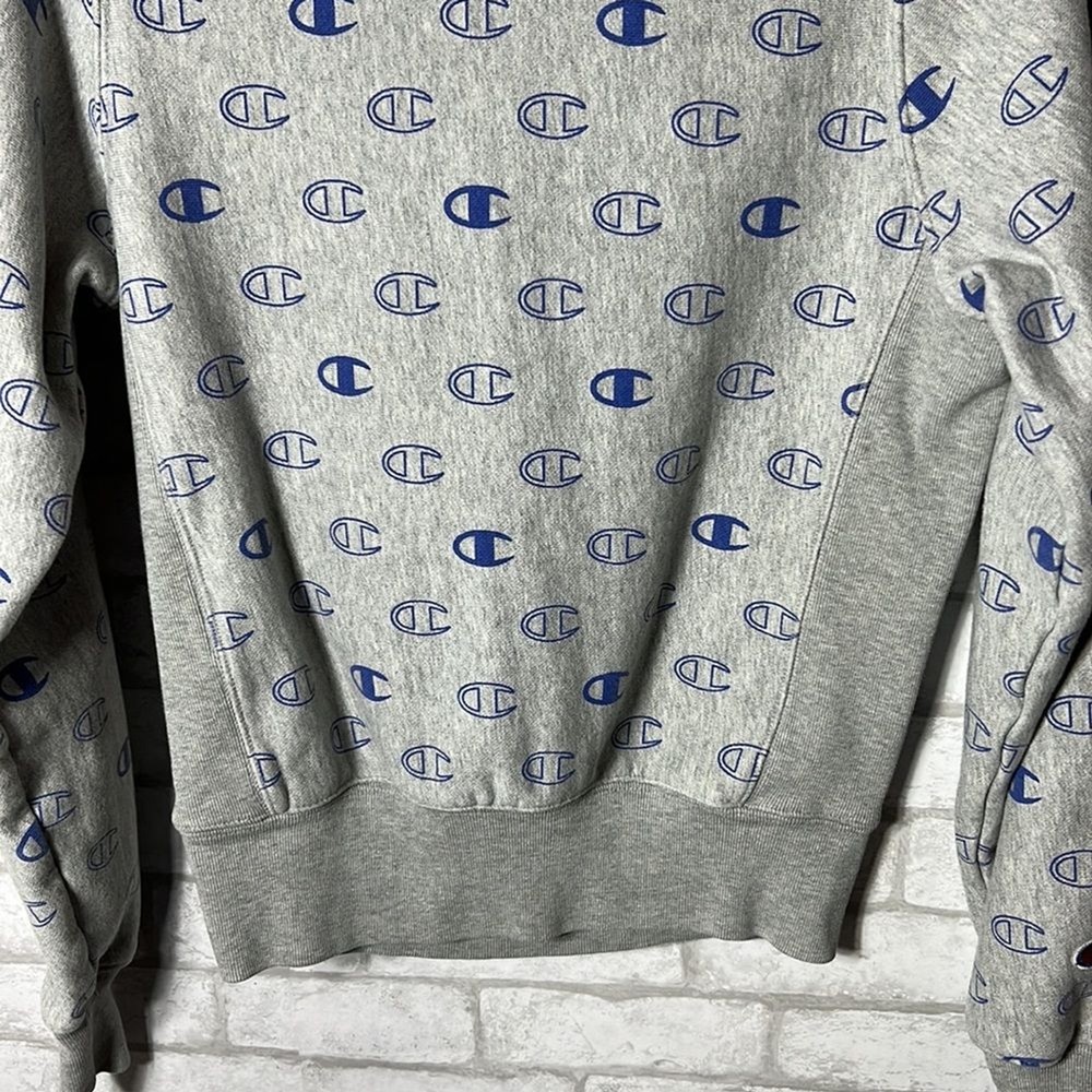 Champion reverse weave sweatshirt size XS