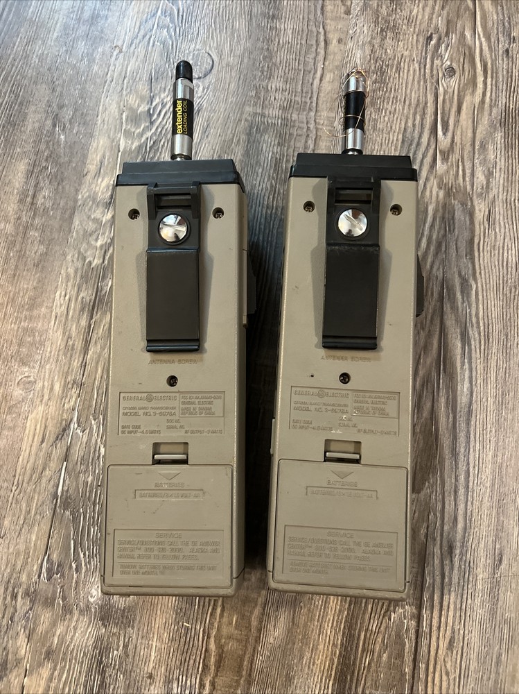 Vintage GE C.B. transceiver Radios model 3-5976A