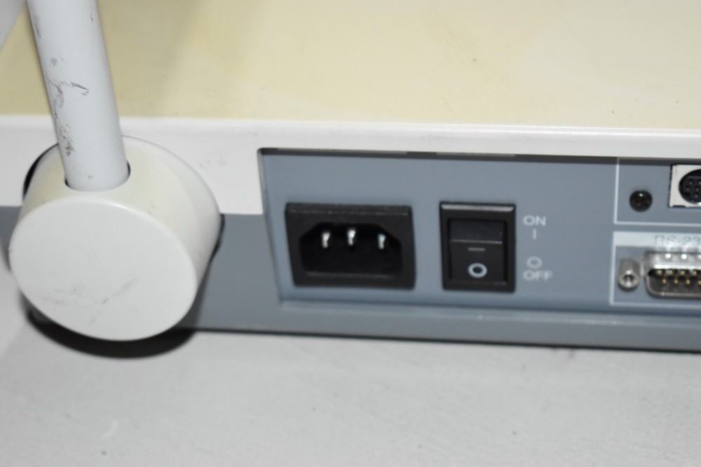 Elmo EV-4400AF Visual Presenter Zoom Overhead Document Camera BROKEN NOT WORKING