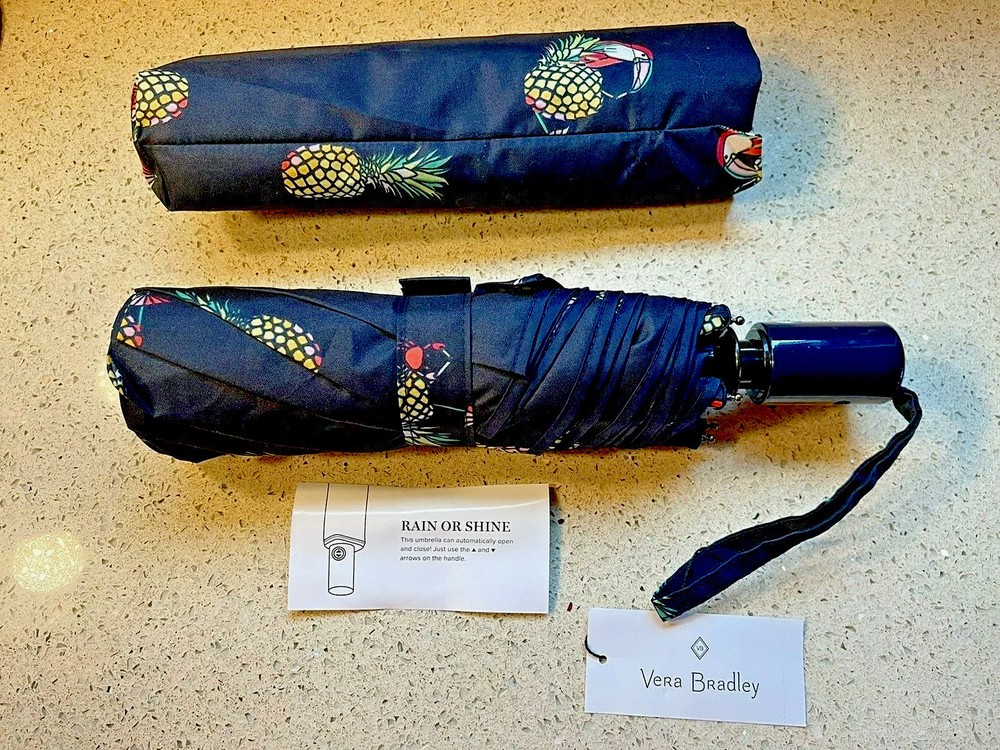 Vera Bradley Umbrella Open/Close in Toucan Party *retired pattern*