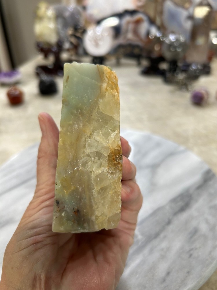 Caribbean Calcite Lizard hand carved