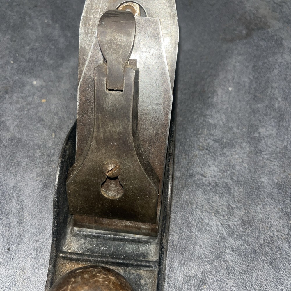 VINTAGE 10" Red Diamond flat bottom wood plane