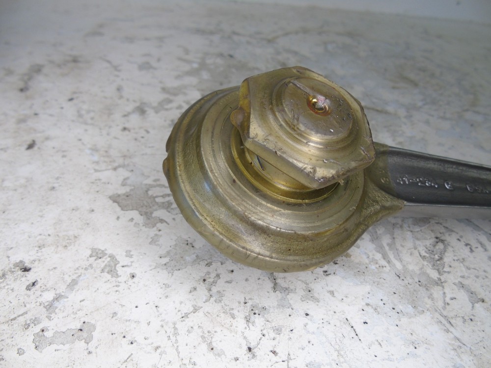 BSA C15G B40 Con Rod NOS 41-234