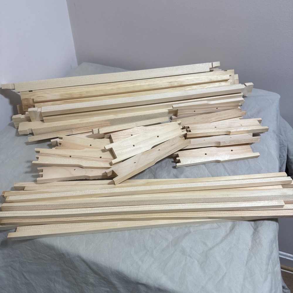 6 1/4in Medium Unassembled Honey Bee Frame Wedge Top Split Bottom 10pack For Wax