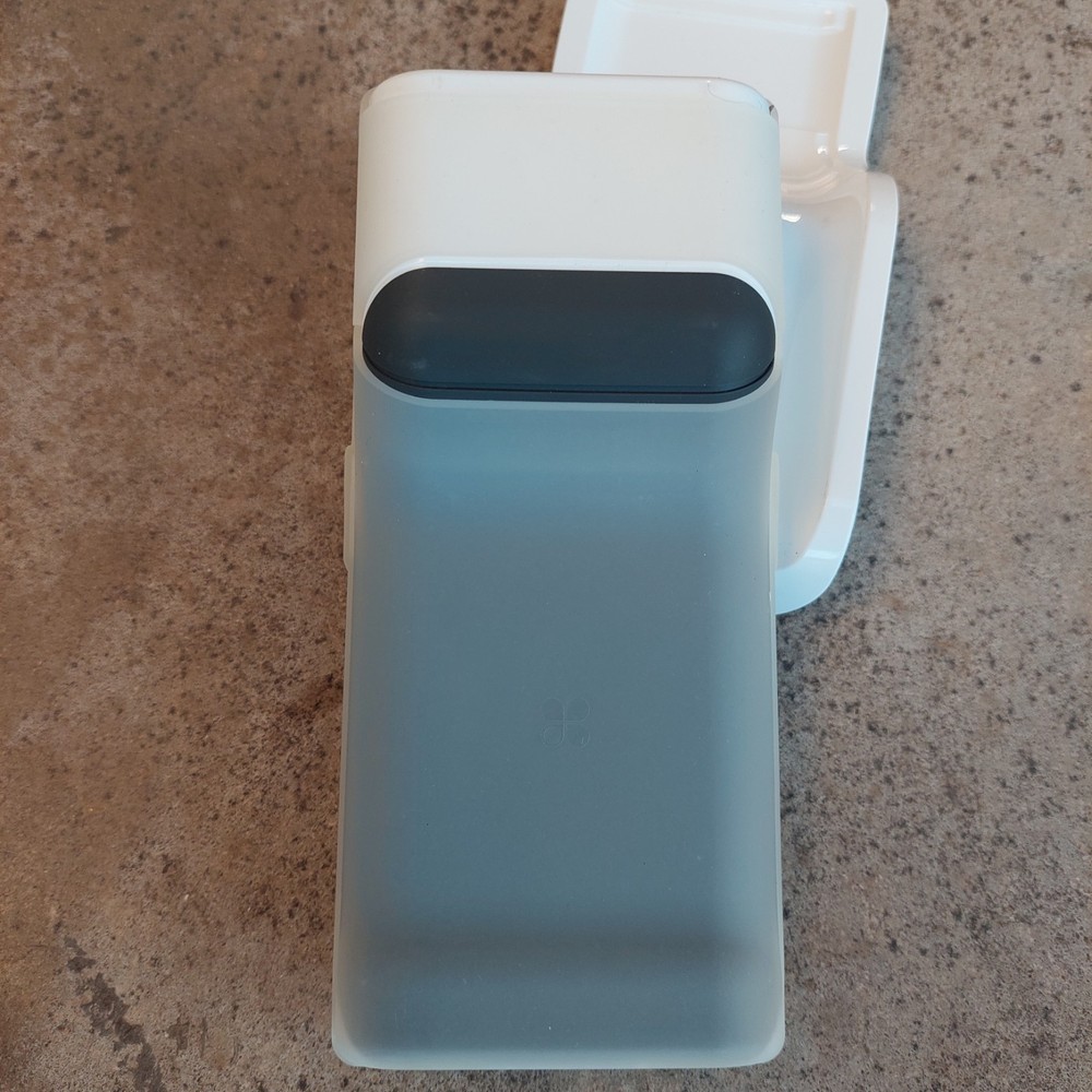 Clover Flex 3 Handheld POS System/C405 + Wireless Cradle K405