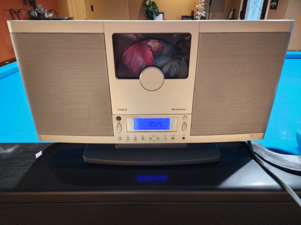 Brookstone Am Fm Cd Player SLCDv2.0 Tested Working Cd Player Needs Help Opening