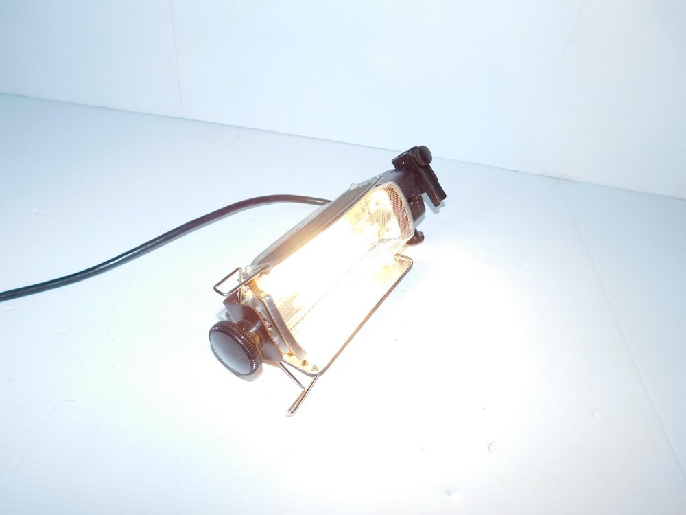 LOWEL TOTA LIGHT 800W (MIQ22)