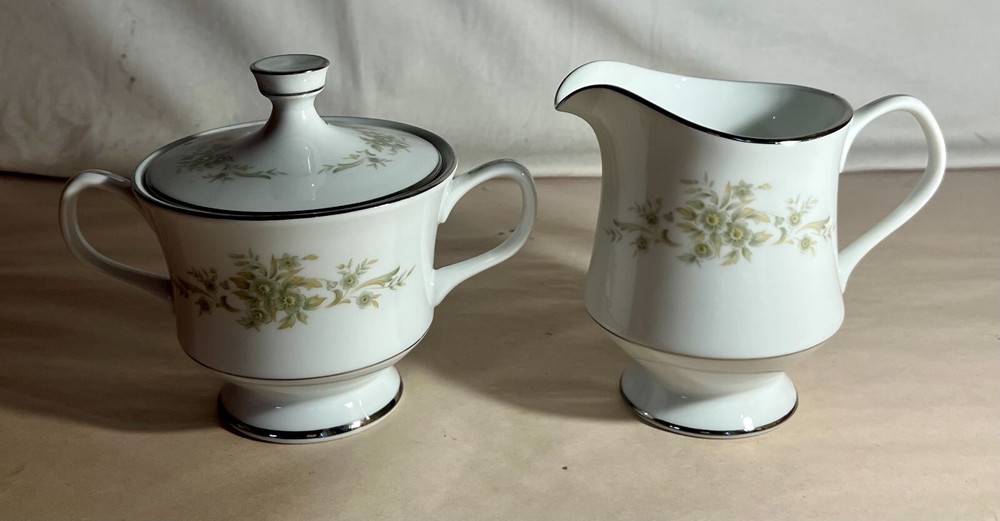 Sango Mandarin Creamer And Sugar With Lid