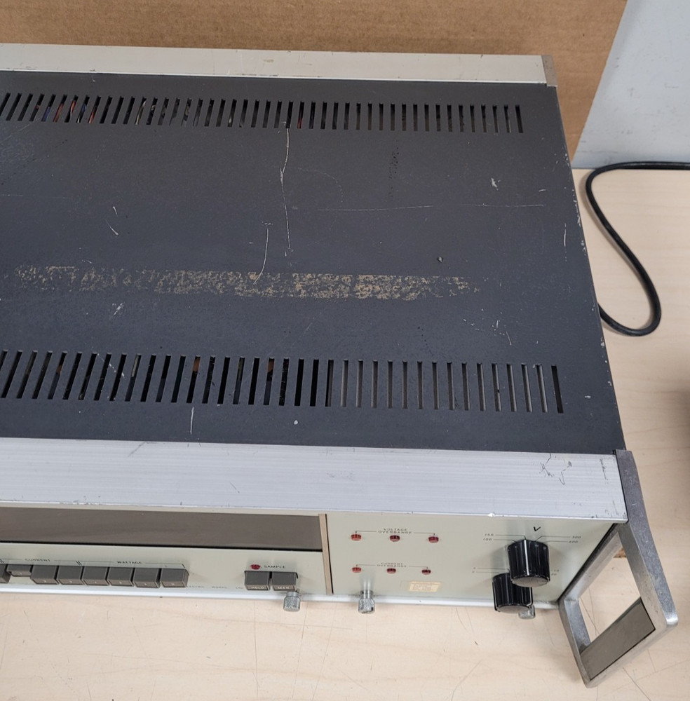 VINTAGE! Yew Digital AC Meter 2505 W/Yew Input Module 2514-47 (POWERS ON)