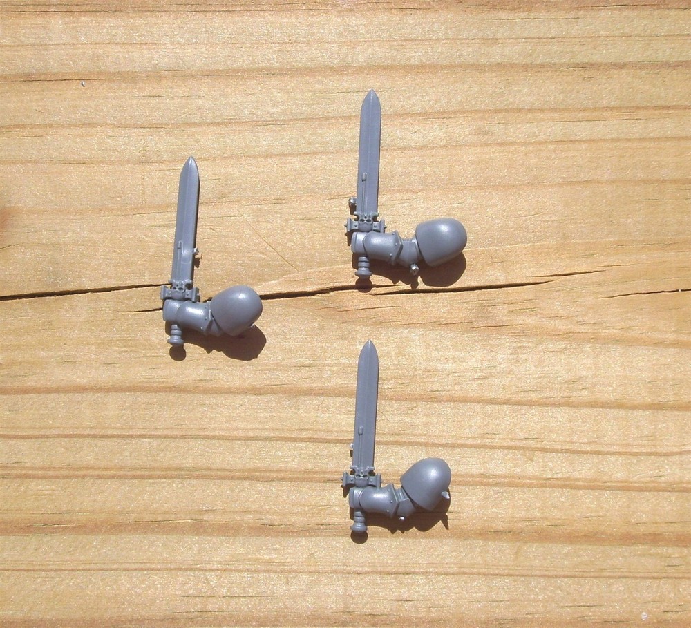 40K Space Marines Primaris Bladeguard Veterans Power Sword Left Arms Bits 3 Bitz