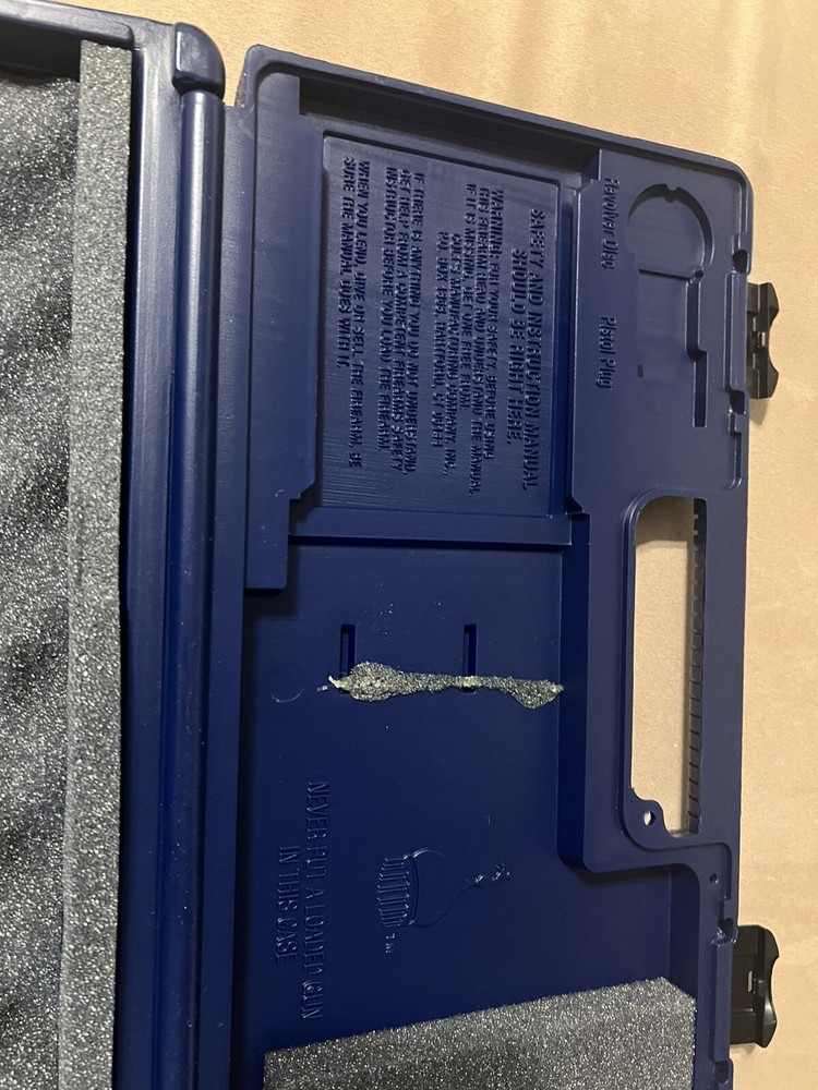 Colt Factory Original Python Elite 4 Inch Stainless Blue Case Box I3040CS