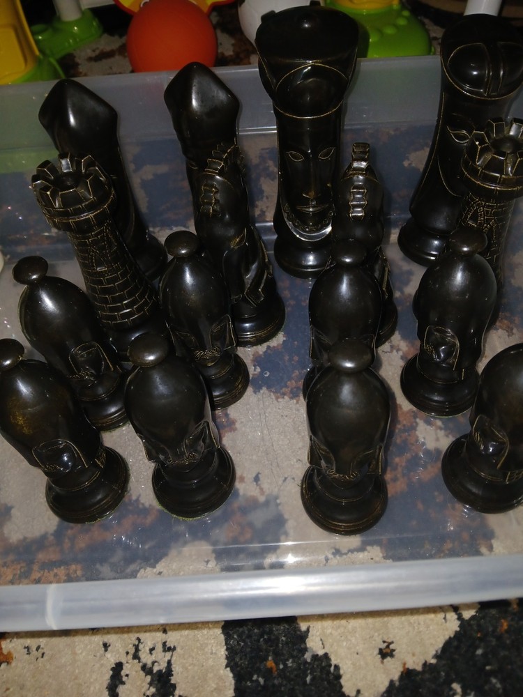 32pcs Vintage Chess Piece WHITE Glazed Duncan Ceramic