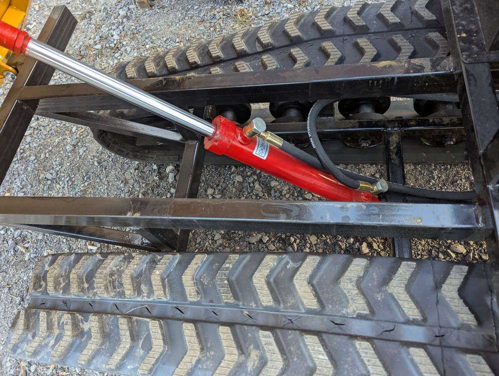 New SDLD25 mini tracked hydraulic dumper 3300# dump