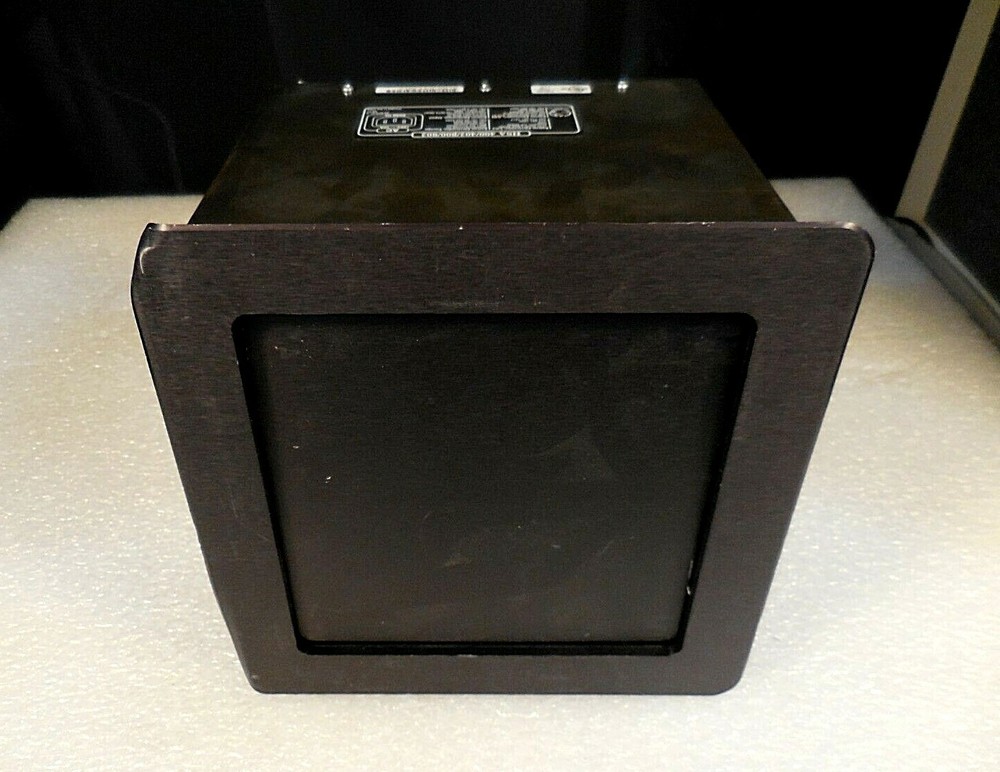Extron HSA 400/402/800/802, 33-673-01 A Hideaway Surface Access Table Panel