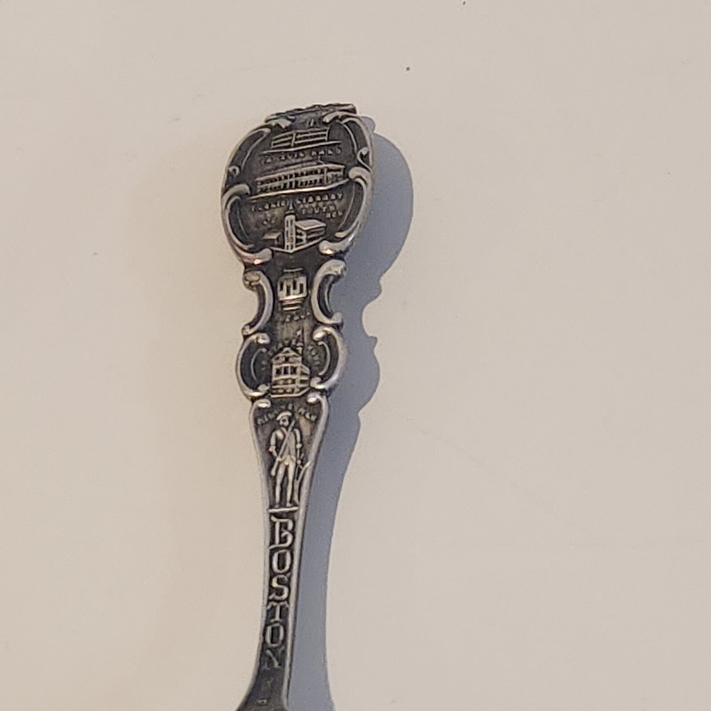 Bunker Hill Boston Sterling Silver Souvenir Spoon