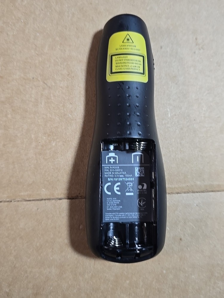 Logitech Wireless Presenter R400 with USB Receiver and Case – Tested & Working