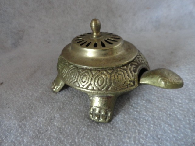Solid Brass Turtle Incense Burner Trinket Box Etched VTG