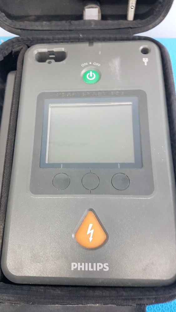 Philips HeartStart FR3 Defibrillator – Advanced AED for Emergency Response