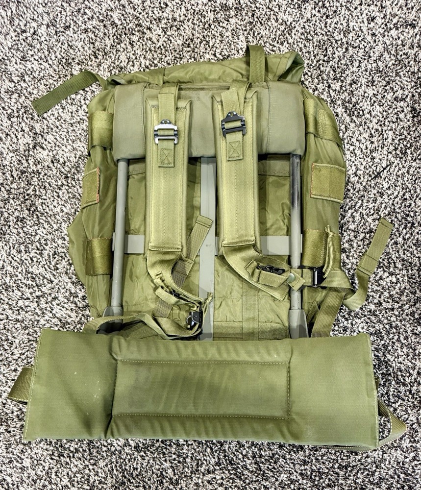 Alice Pack Complete Medium Pack With Frame & Straps LC-1 Amazing Condition