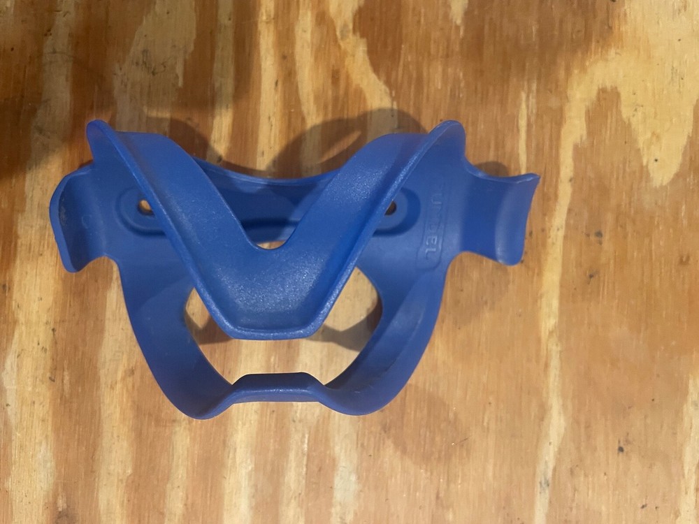 Arundel Sport Blue Bicycle Bottle Cage