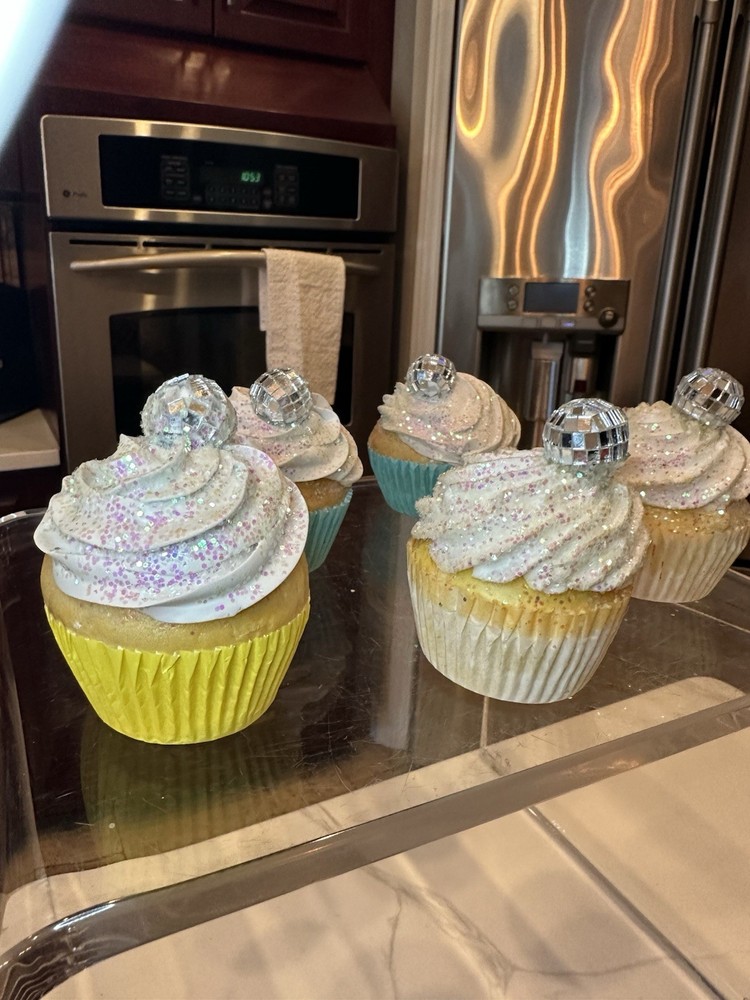 Artificial Cup Cakes Desserts Simulation Realistic Cupcake