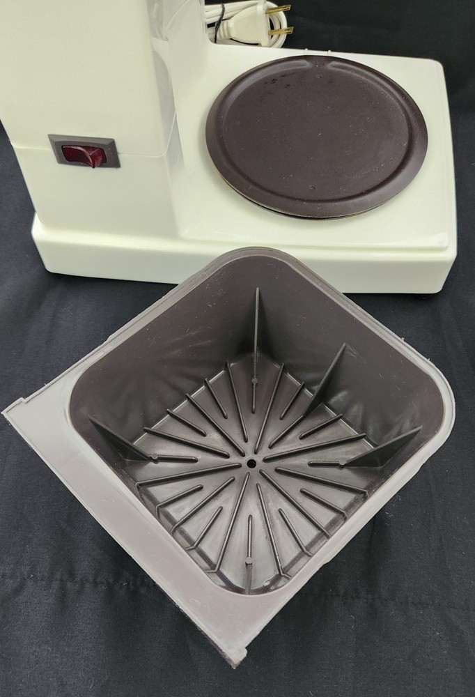 MR. COFFEE SR. 10-Cup Compact Automatic Brewing System SR-10 Box & Manual TESTED