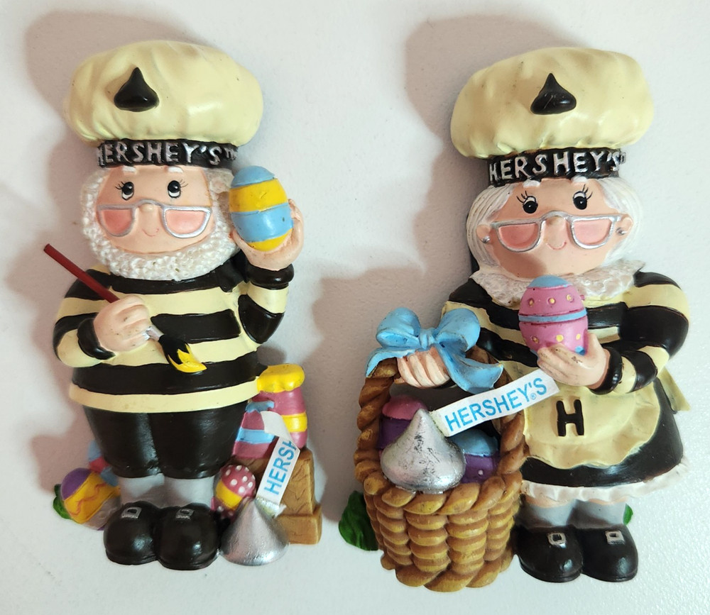 Hershey's Chocolate World Magnets Set Easter Mr. & Mrs. with Easter Eggs