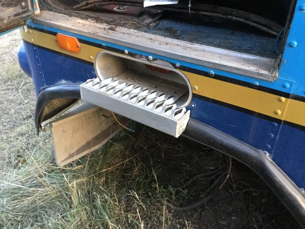 Freightliner FLT ALUMINUM Left/Driver BELOW DOOR Panel