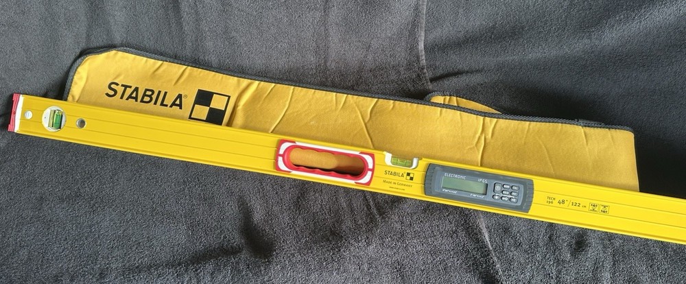Stabila 48" Tech 196 Electronic Level Dust & Waterproof IP65 With Case
