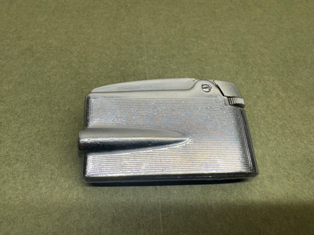 Vintage Ronson Varaflame Adonis Lighter