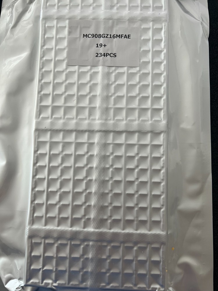 MC908GZ16MFAE  ( MINIMUM 25 PCS )