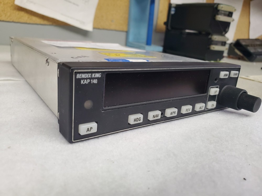 King KC 140 Flight Control Computer 065-00176-7703