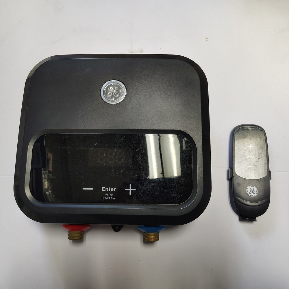 GE Tankless Water Heater Small Point of Use - 5.5KW - Model No. GE06SNHPDG01