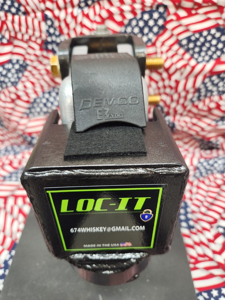 DEMCO STYLE EZ-LATCH COUPLER LOCK, FITS 2 5/16" CAST COUPLERS ONLY W/DISK LOCK