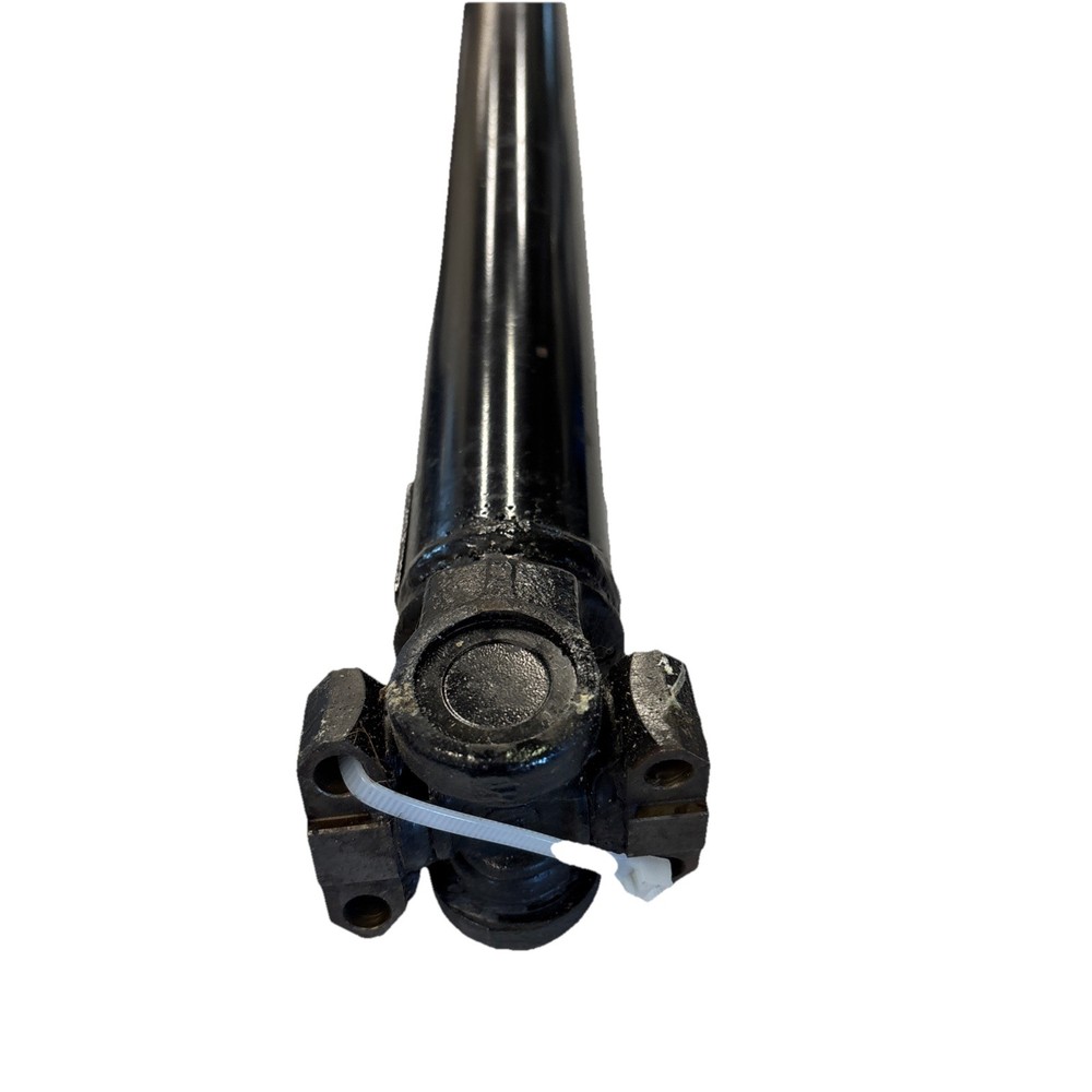 M-151 A1 A2 New Rear Propeller Drive Shaft w/ U-joints, NOS #7368801